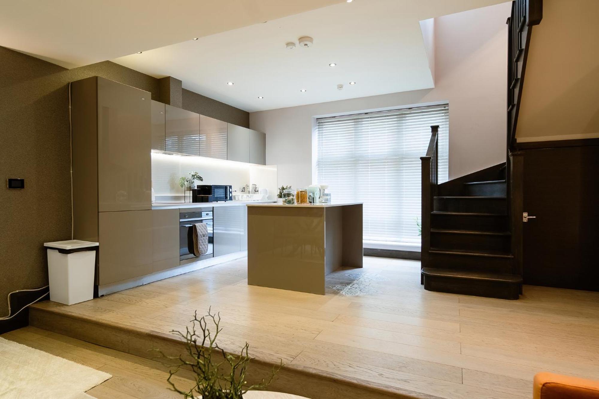 2bed House With Private Garden Holiday home Twickenham