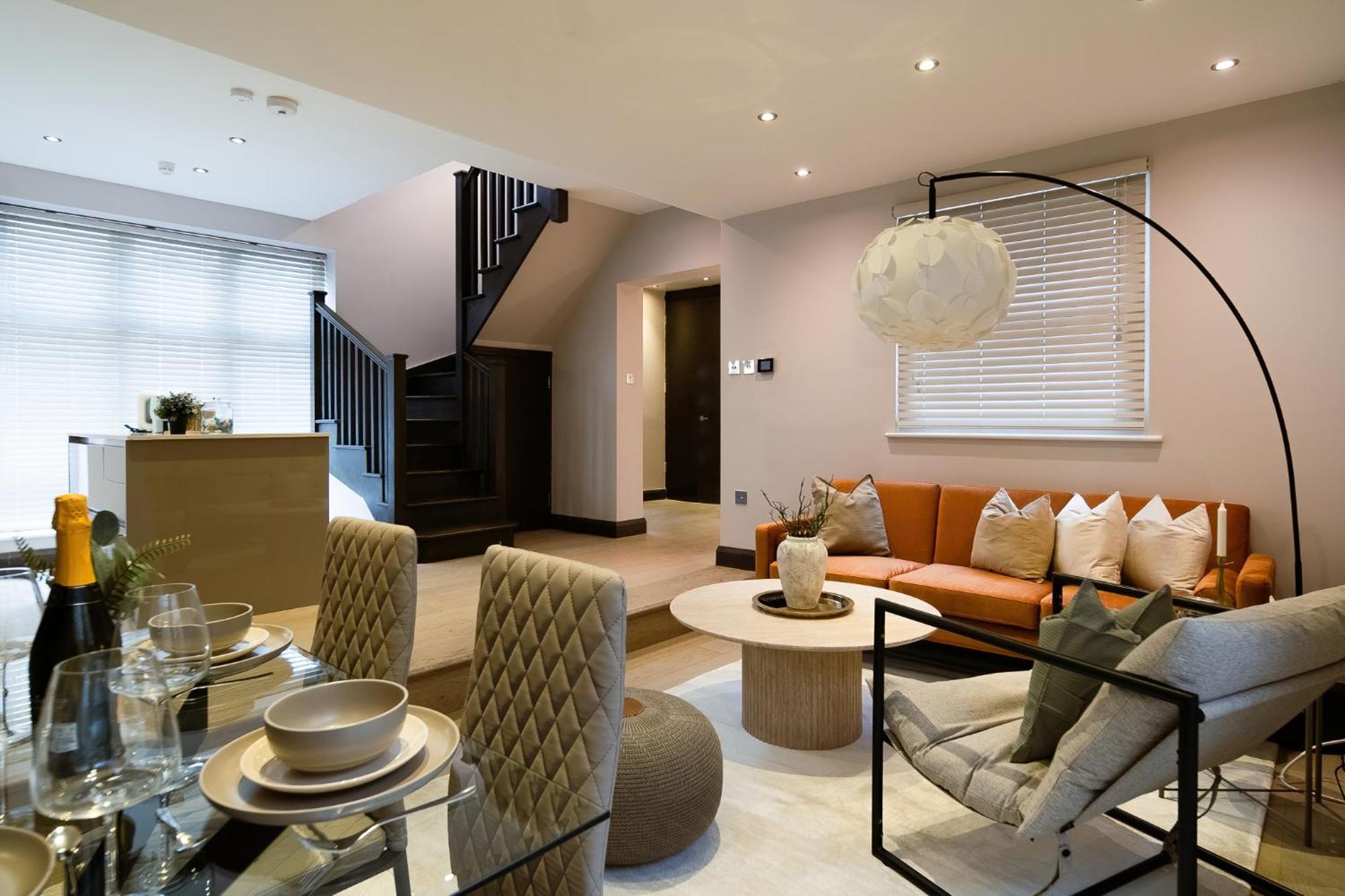2bed House With Private Garden *